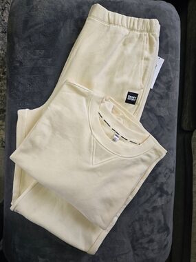 DKNY Sport Cream  Sweatshirt & Joggers Set Size Large